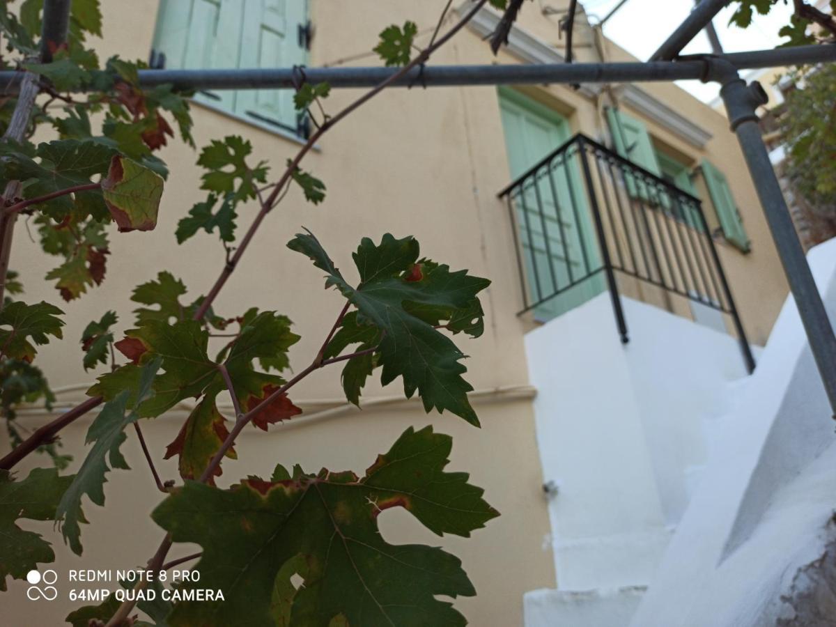 Penzion Pitini Symi Exteriér fotografie