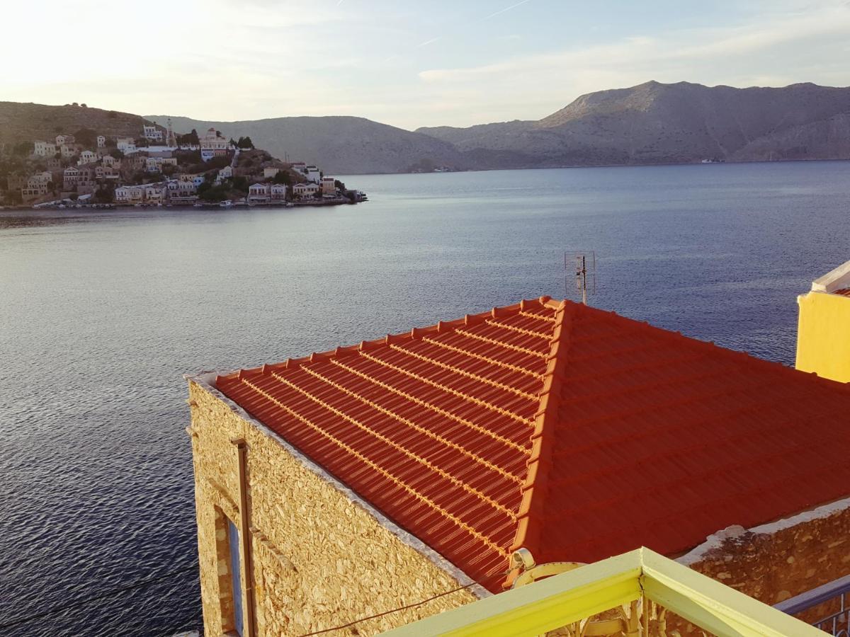Penzion Pitini Symi Exteriér fotografie